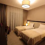 酒店 Heybeli 穆达尼亚