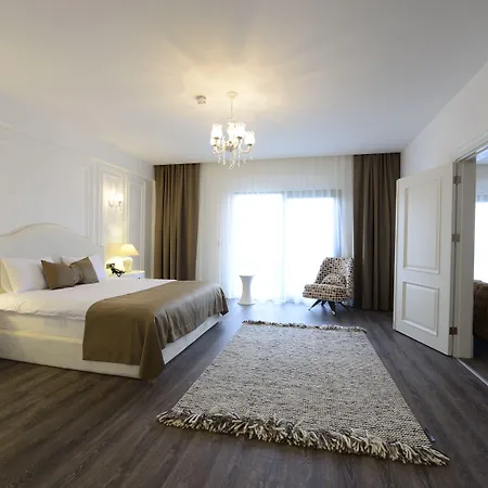 Hotel Heybeli 4*