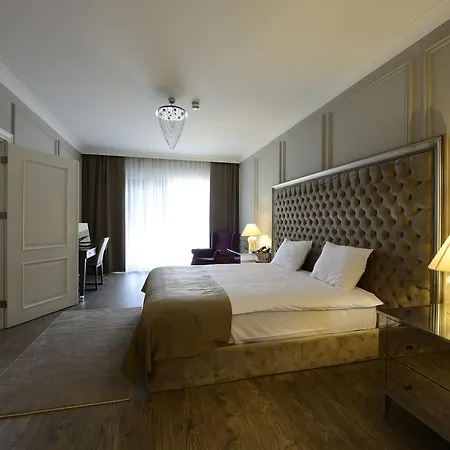 Heybeli Hotel